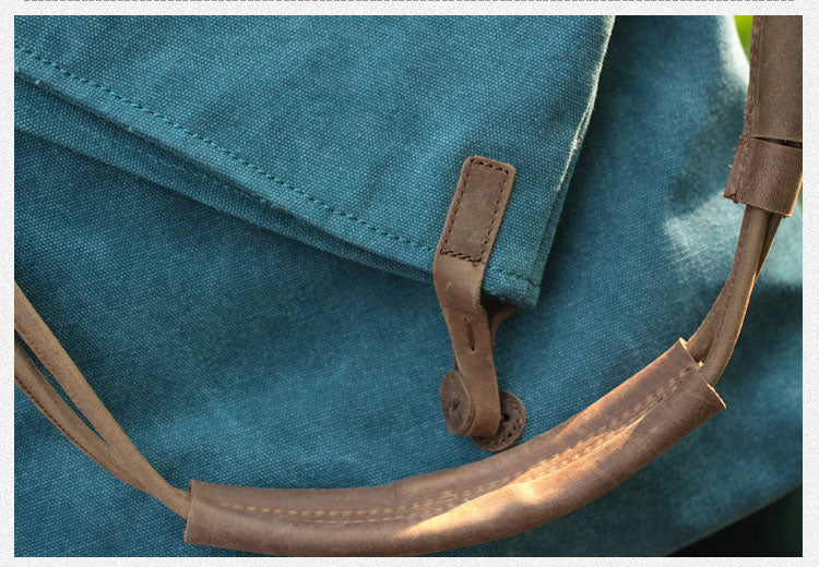 Women's Canvas Messenger Bag